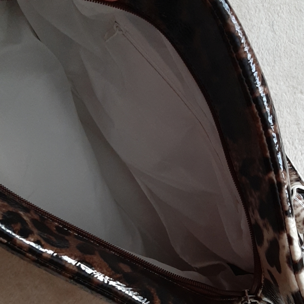 Leopard purse - Picture 2 of 2